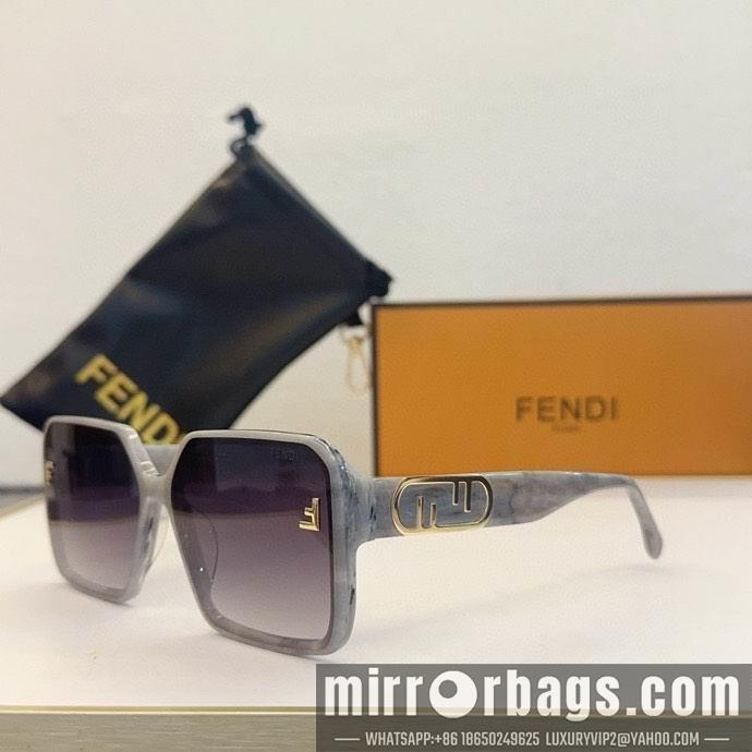 Fendi Glasses smx136