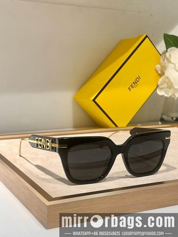 Fendi Glasses smx111