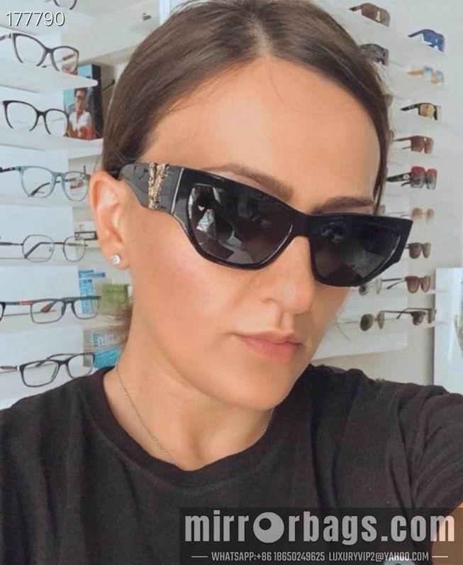 Versace Glaases smx104