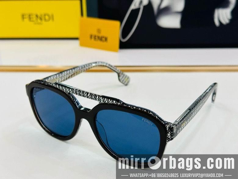 Fendi Glasses smx118