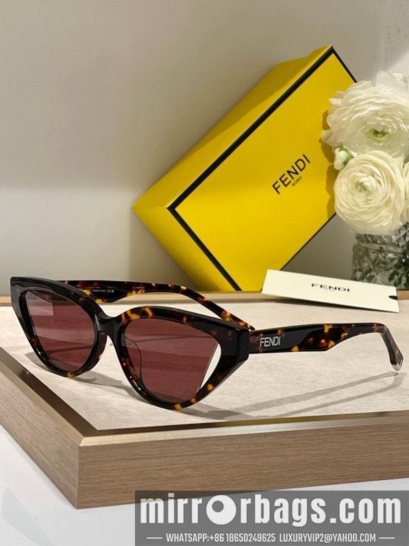 Fendi Glasses smx68