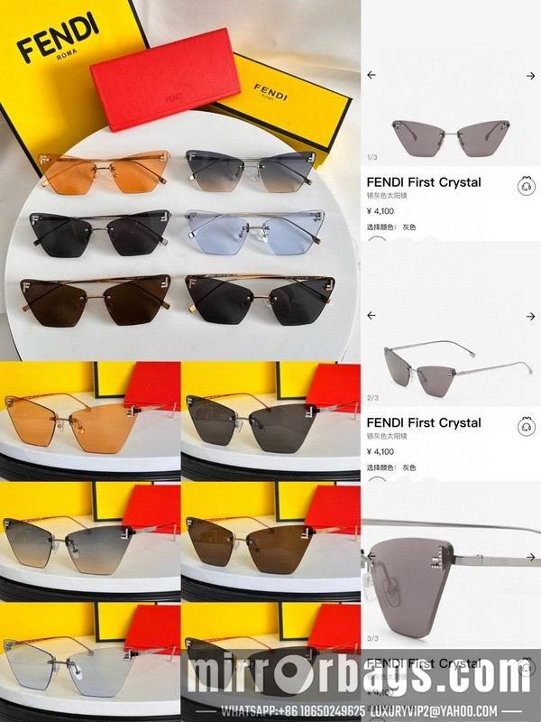 Fendi Glasses smh90