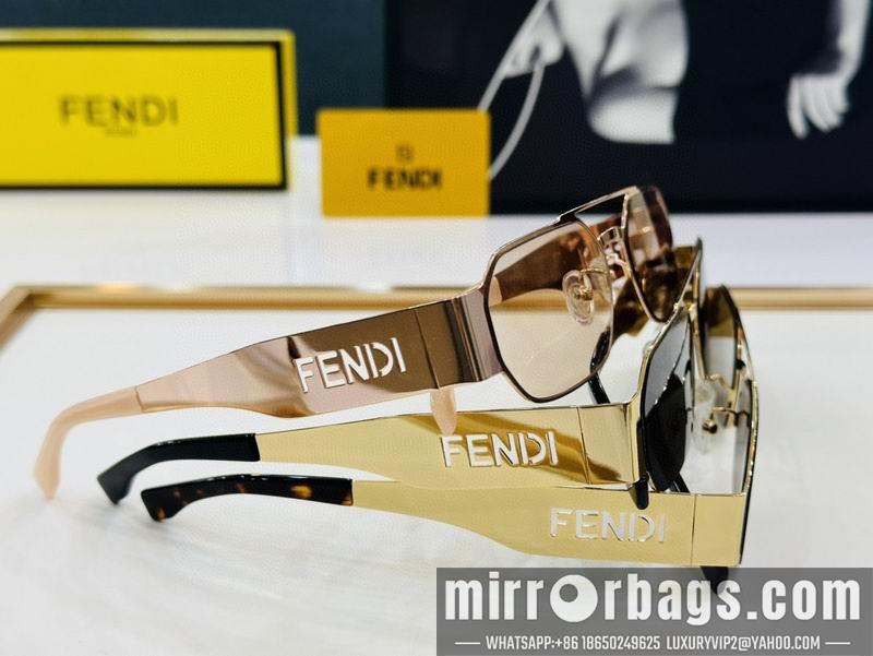 Fendi Glasses smh40