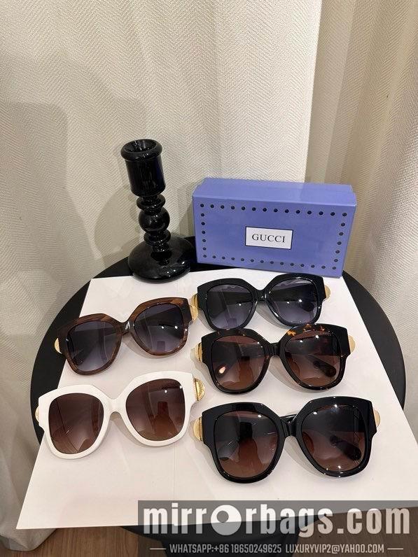 Gucci Glasses smx100