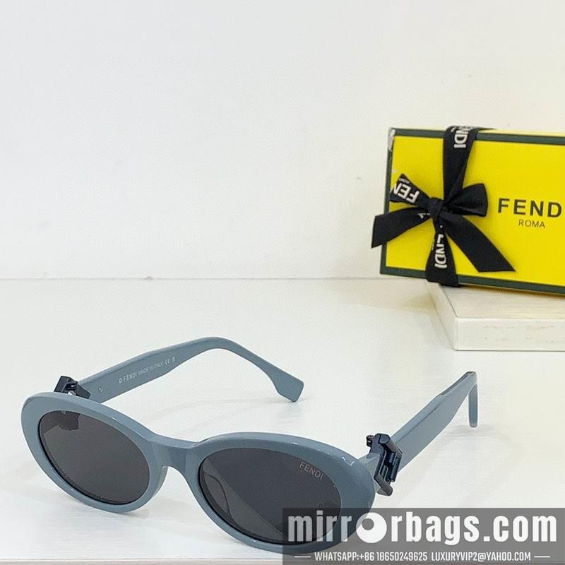 Fendi Glasses smh25