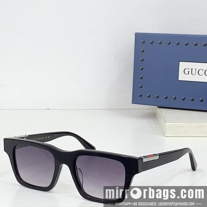 Gucci Glasses smr83