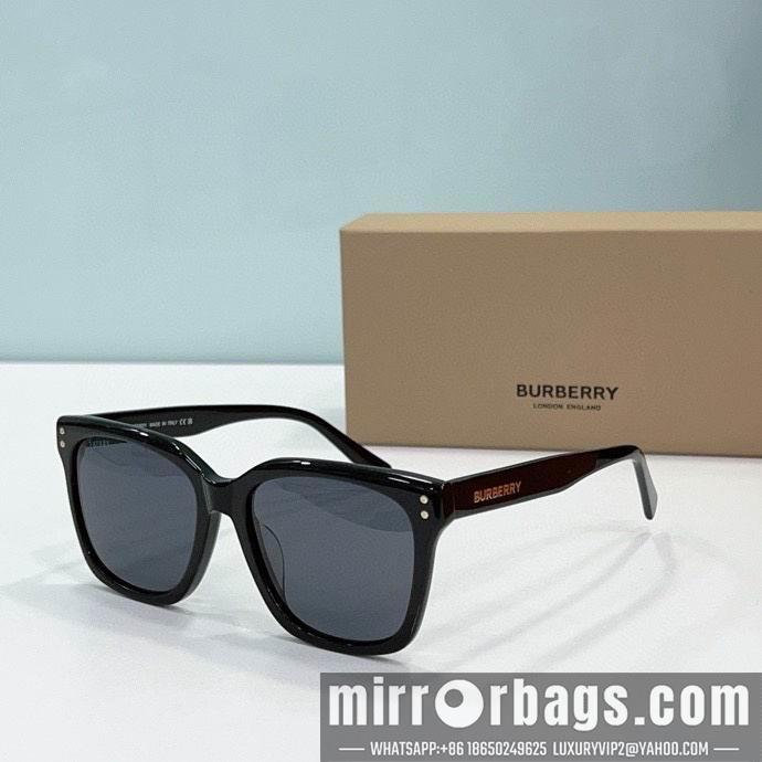 Burberry Glasses smx42