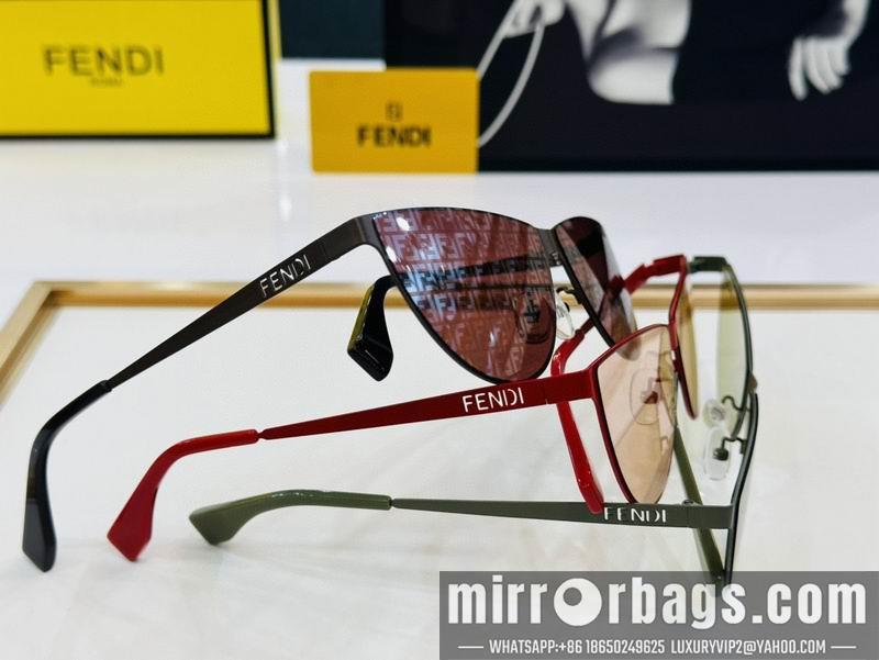 Fendi Glasses smh43
