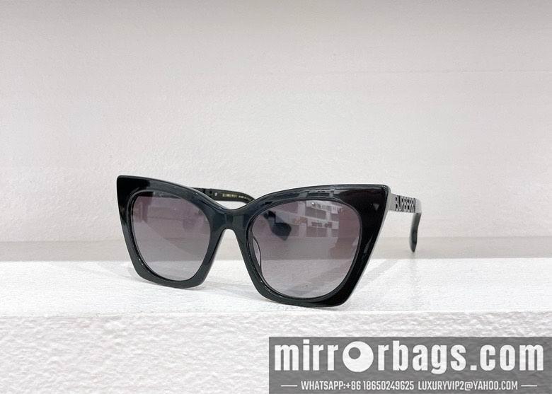 Burberry Glasses smx59