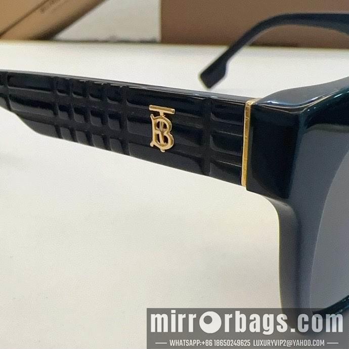 Burberry Glasses smx68