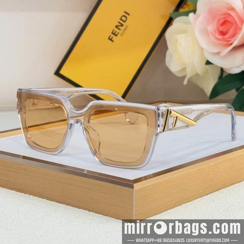 Fendi Glasses smh111