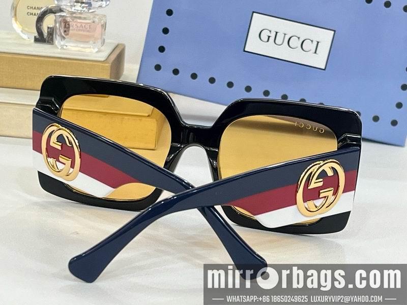 Gucci Glasses smr33