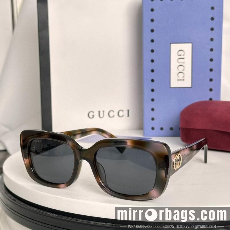Gucci Glasses smh80