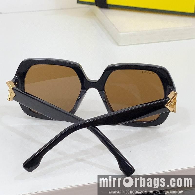 Fendi Glasses smh36