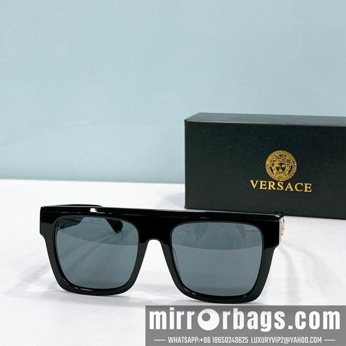 Versace Glaases smx132