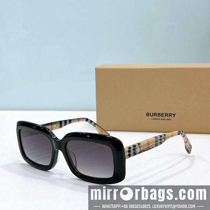 Burberry Glasses smx40