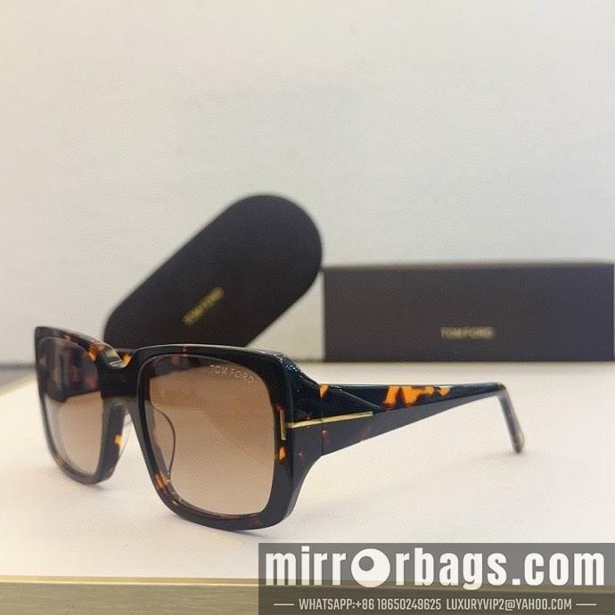 Tom Ford Glasses smx150