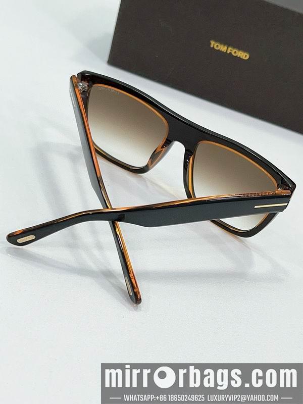 Tom Ford Glasses smx47