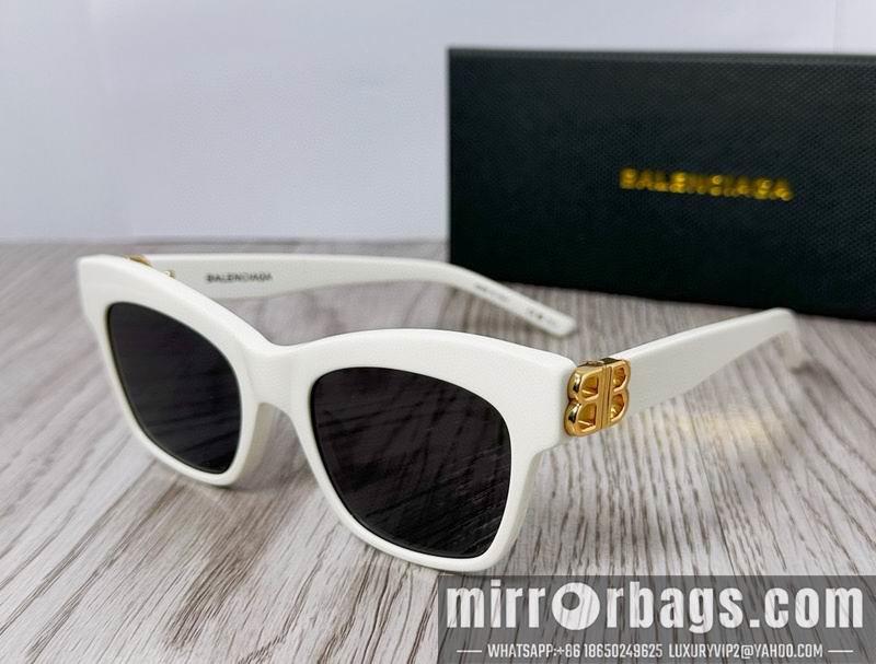 Balenciaga Glasses 010202