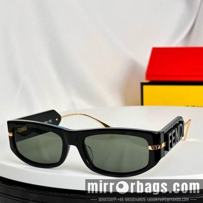 Fendi Glasses smx64