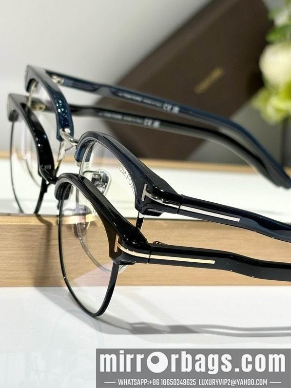 Tom Ford Glasses smx162