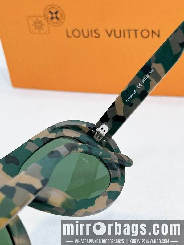 LV Glasses smx205