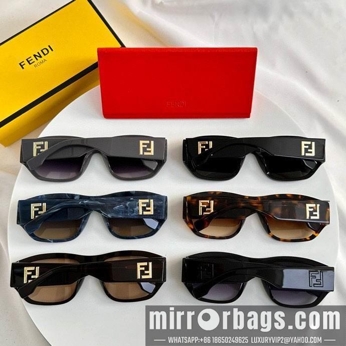 Fendi Glasses smx62