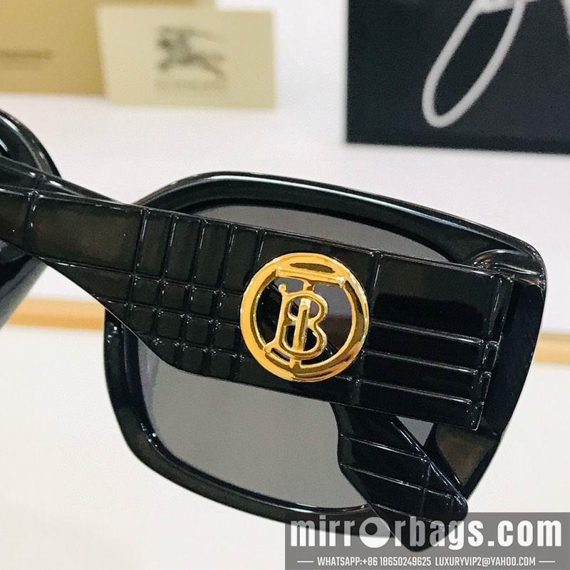 Versace Glaases smx43