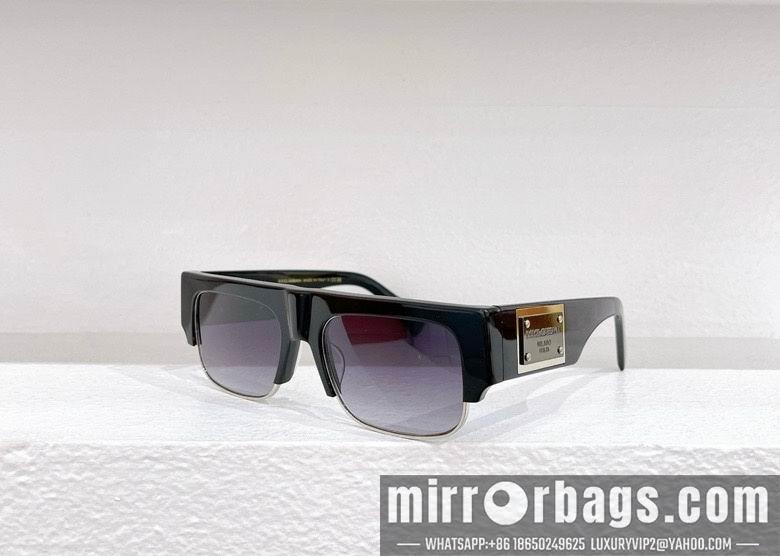 DG Glasses 010217