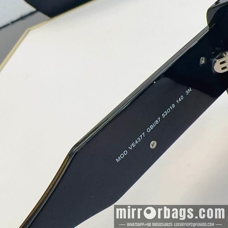 Versace Glaases smx156