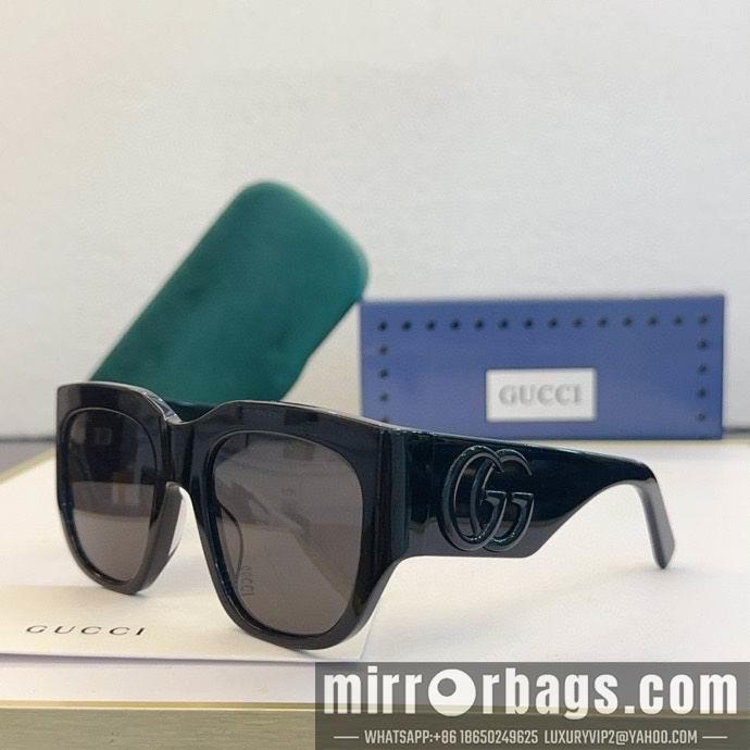 Gucci Glasses smx117