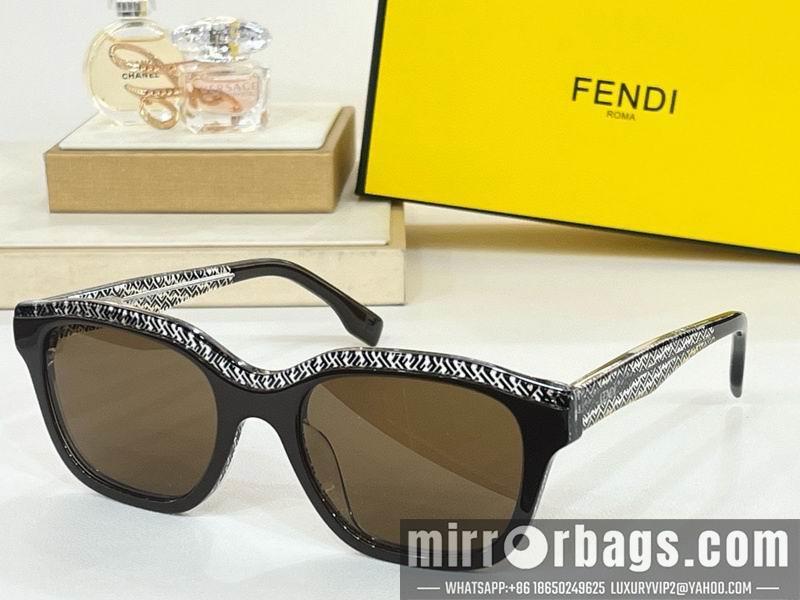 Fendi Glasses smx81