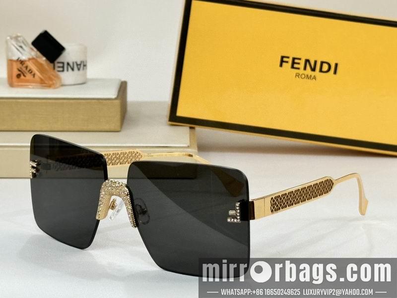 Fendi Glasses smh120