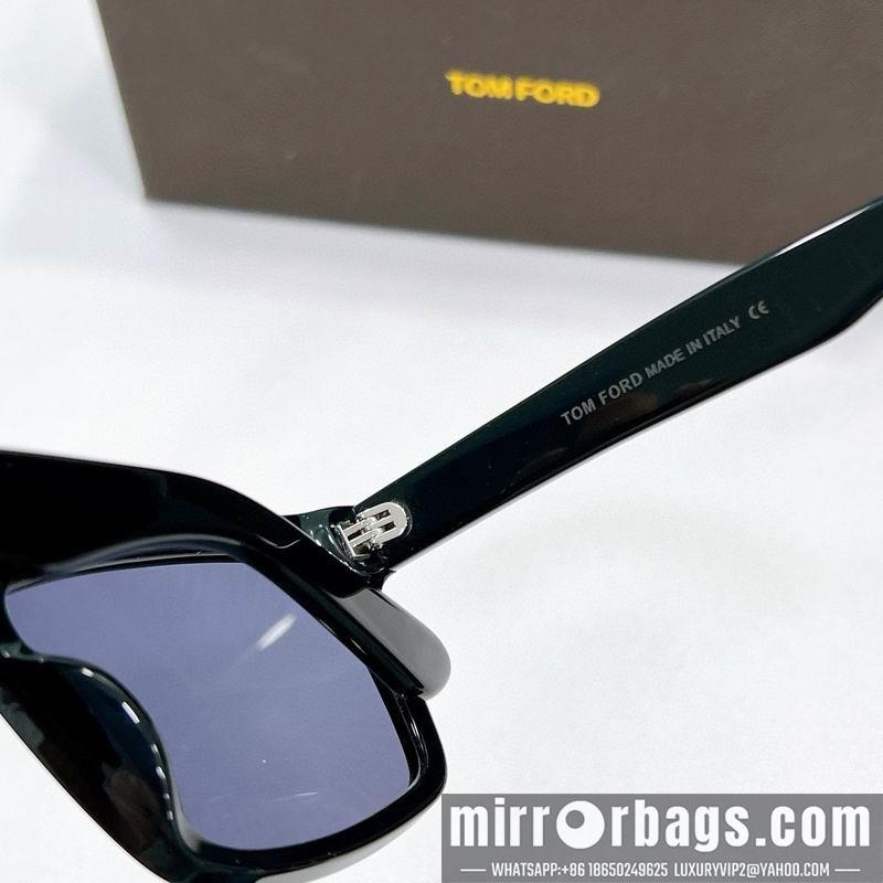 Tom Ford Glasses smx52