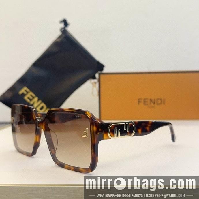 Fendi Glasses smx136