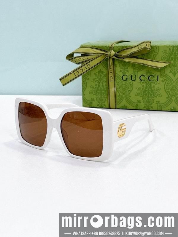Gucci Glasses smh128