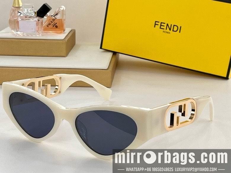 Fendi Glasses smx89