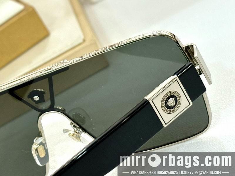 Versace Glaases smx73