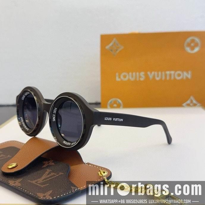 LV Glasses smx208