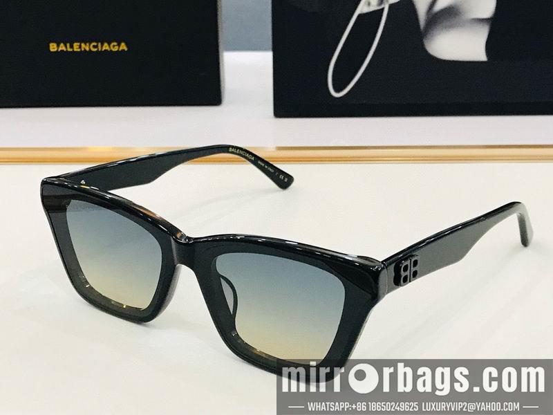 Balenciaga Glasses smx38