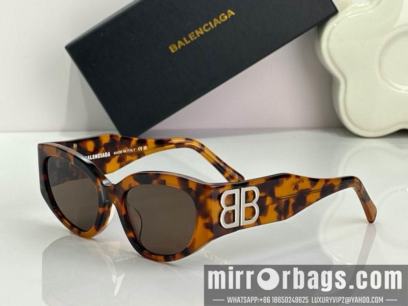 Balenciaga Glasses smx70