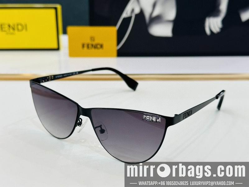 Fendi Glasses smh43