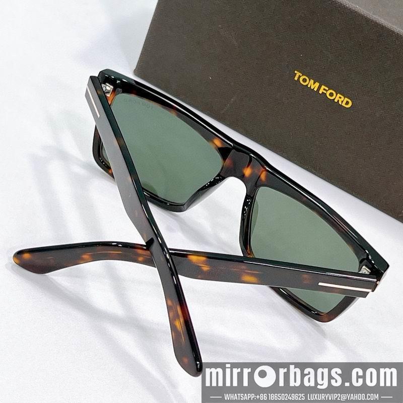 Tom Ford Glasses smx52