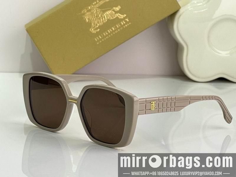 Burberry Glasses smx51