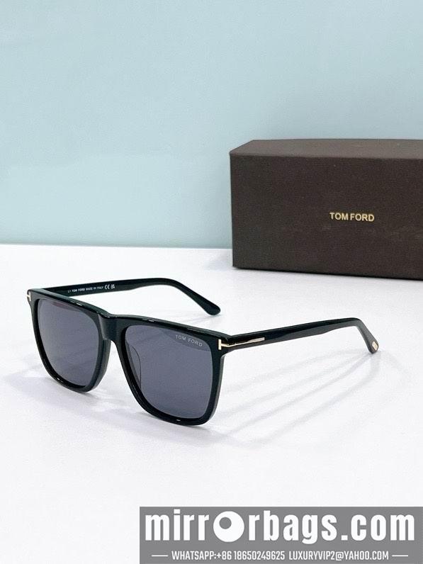 Tom Ford Glasses smx141