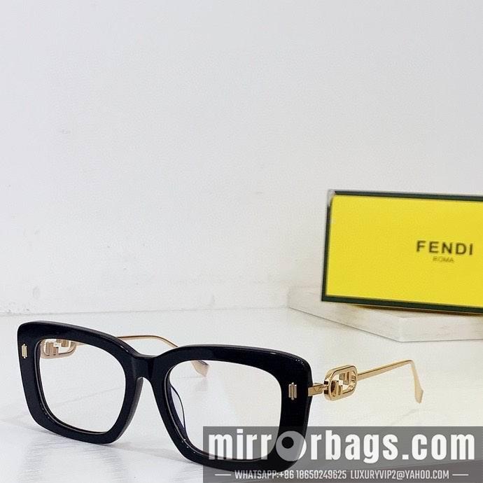 Fendi Glasses smx40