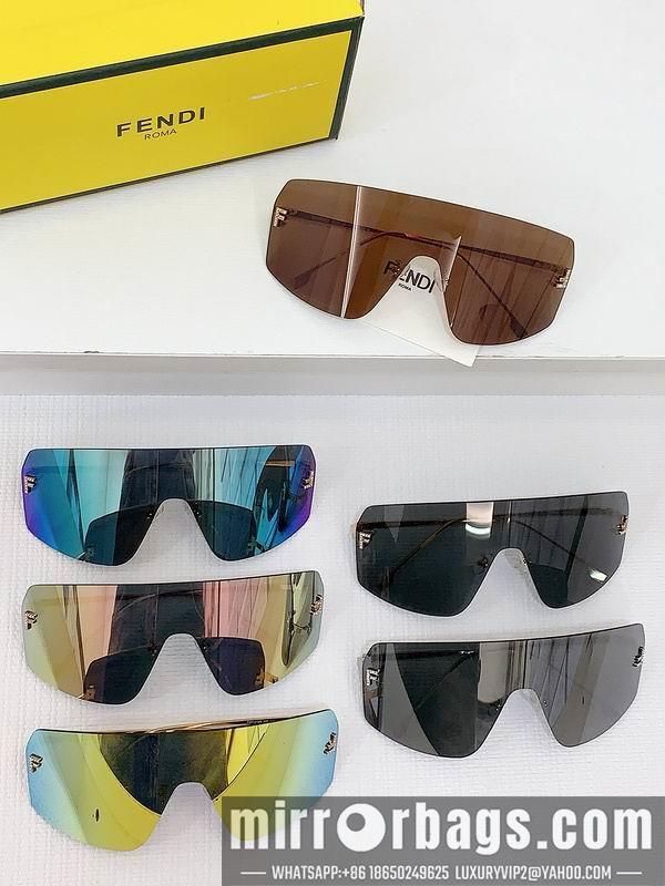 Fendi Glasses smx70
