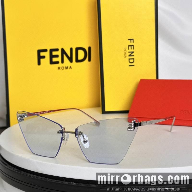 Fendi Glasses smh90