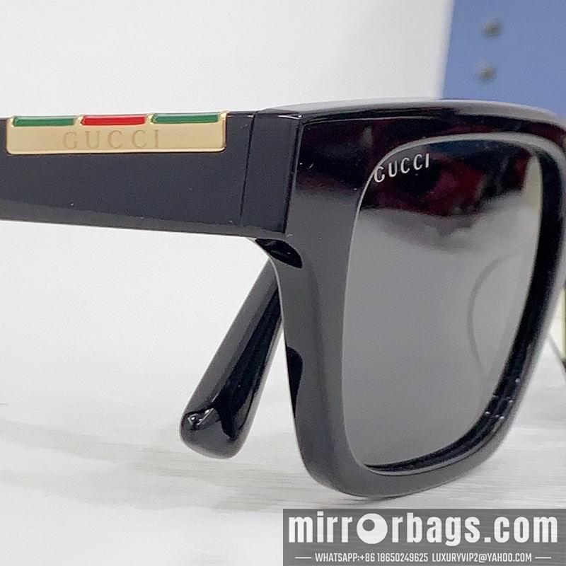 Gucci Glasses smr83