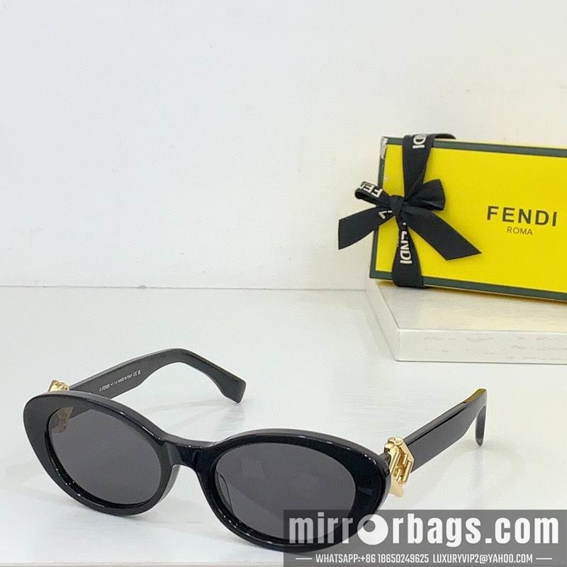Fendi Glasses smh54